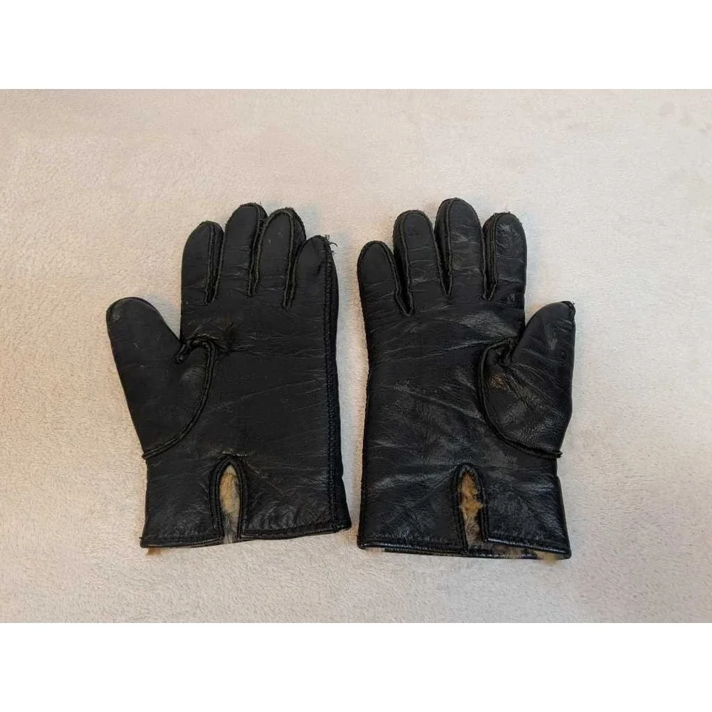 Vintage Leather Fur Lined Gloves Black - Size Medium - Winter Warmth Luxury